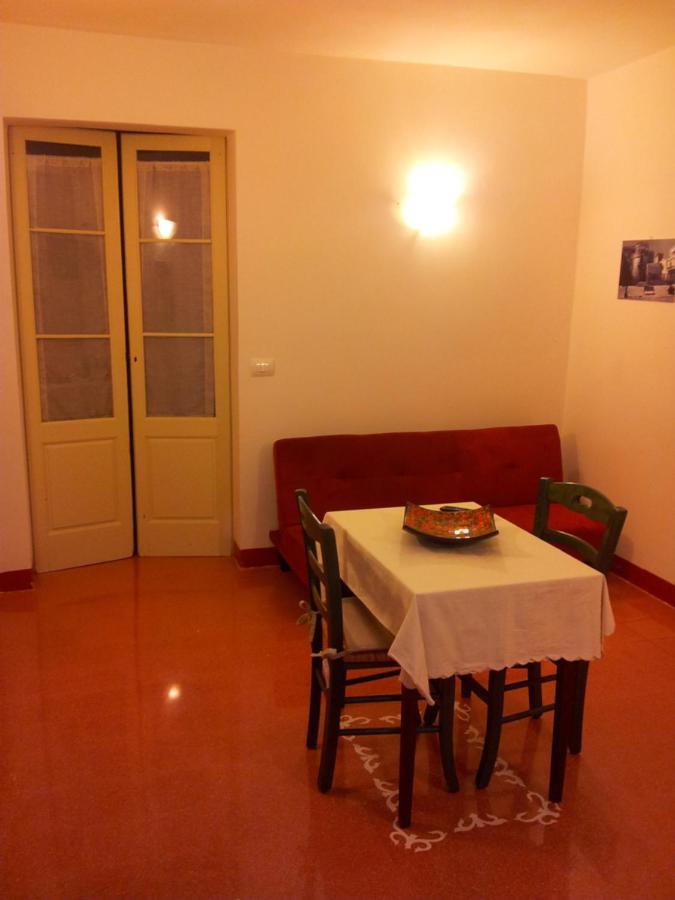 Suite Carducci B&B - Residence 鲁蒂利亚诺 外观 照片